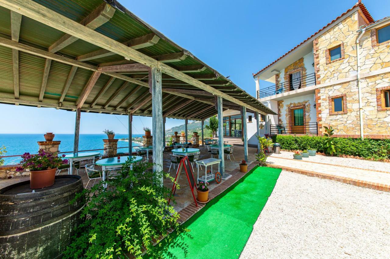 Hotel "San Saena " Radhimë Екстериор снимка